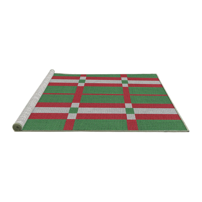 Serging Thickness of Machine Washable Transitional Green Rug, wshpat1105