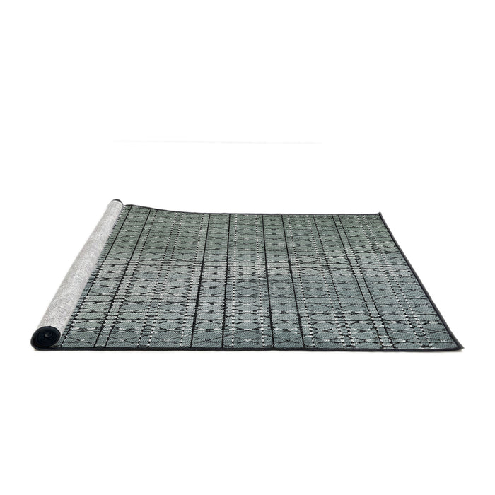 Serging Thickness of Machine Washable Transitional Light Black Rug, wshpat120