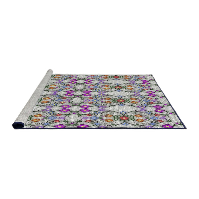 Serging Thickness of Machine Washable Transitional Light Gray Rug, wshpat1283