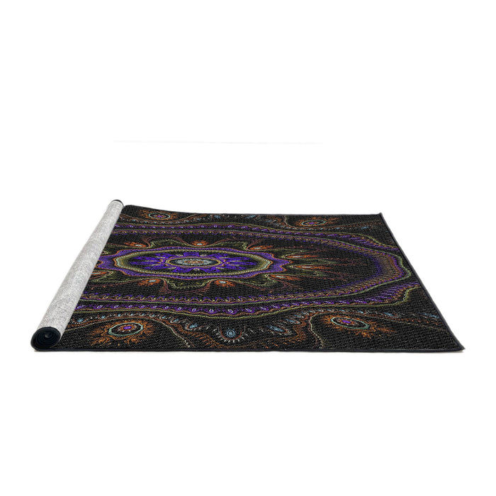 Serging Thickness of Machine Washable Transitional Black Rug, wshpat1379