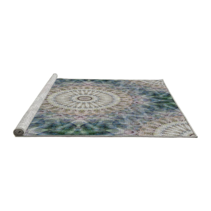 Serging Thickness of Machine Washable Transitional Silver Gray Rug, wshpat1393