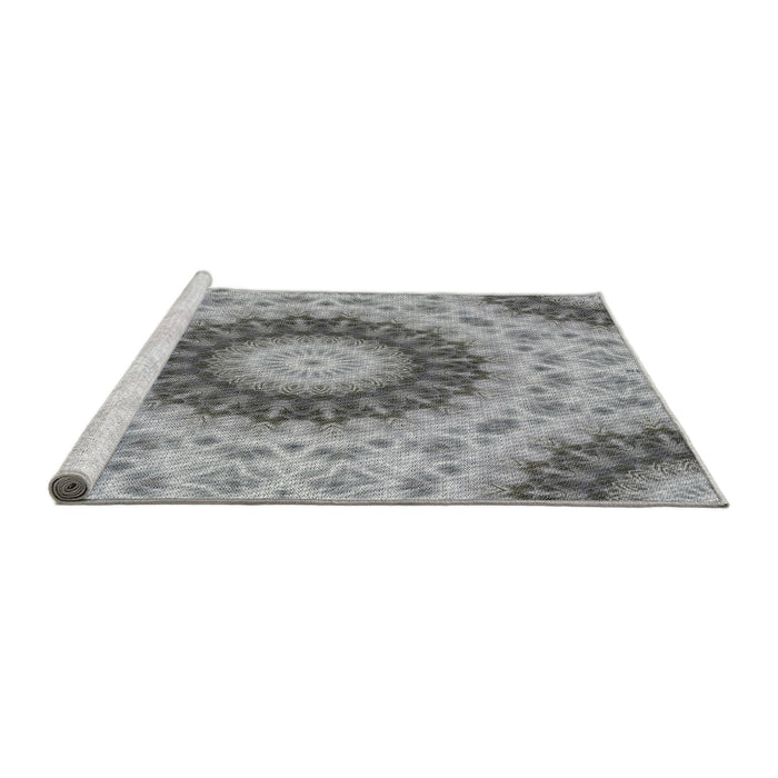 Serging Thickness of Machine Washable Transitional Ash Gray Rug, wshpat1394