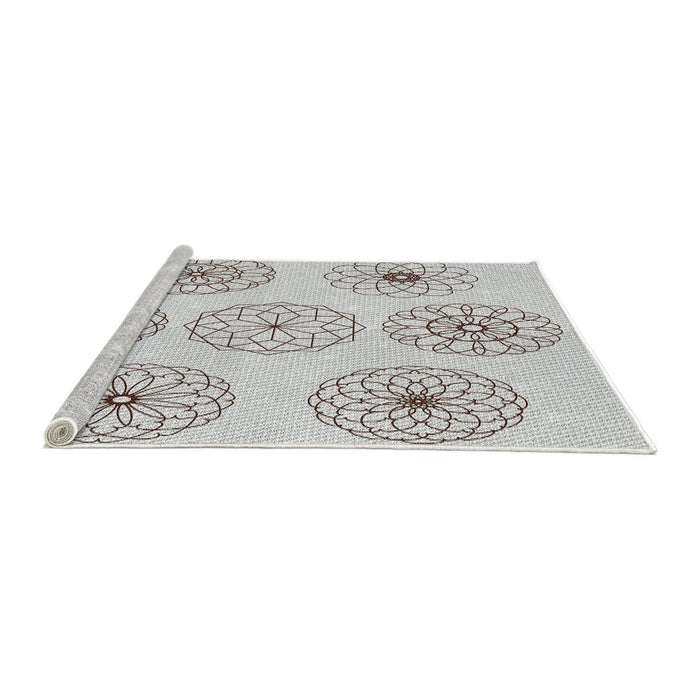 Serging Thickness of Machine Washable Transitional White Smoke Rug, wshpat1619