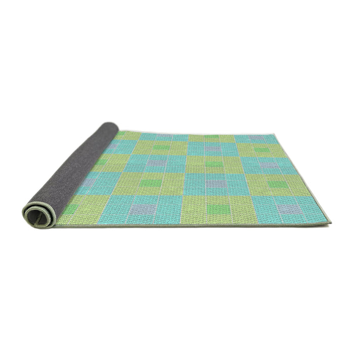 Thickness of Patterned Green Novelty Rug, pat1668