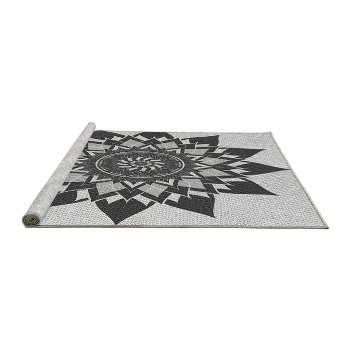 Serging Thickness of Machine Washable Transitional Platinum Gray Rug, wshpat1884