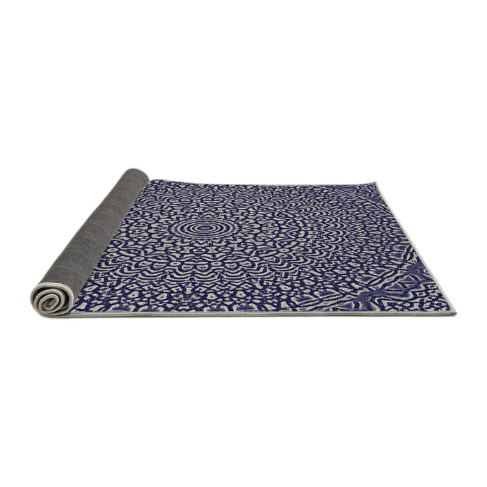 Thickness of Patterned Dark Gray Novelty Rug, pat1889