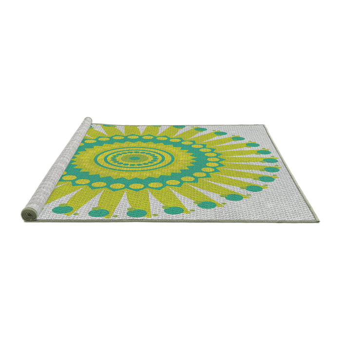 Serging Thickness of Machine Washable Transitional Green Rug, wshpat1896