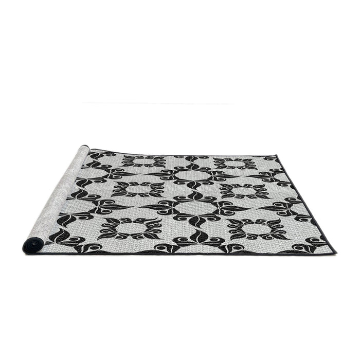 Serging Thickness of Machine Washable Transitional Light Black Rug, wshpat212