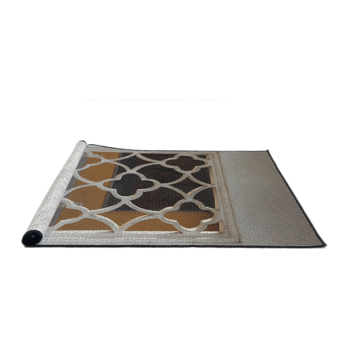 Serging Thickness of Machine Washable Transitional Pale Silver Gray Rug, wshpat2149