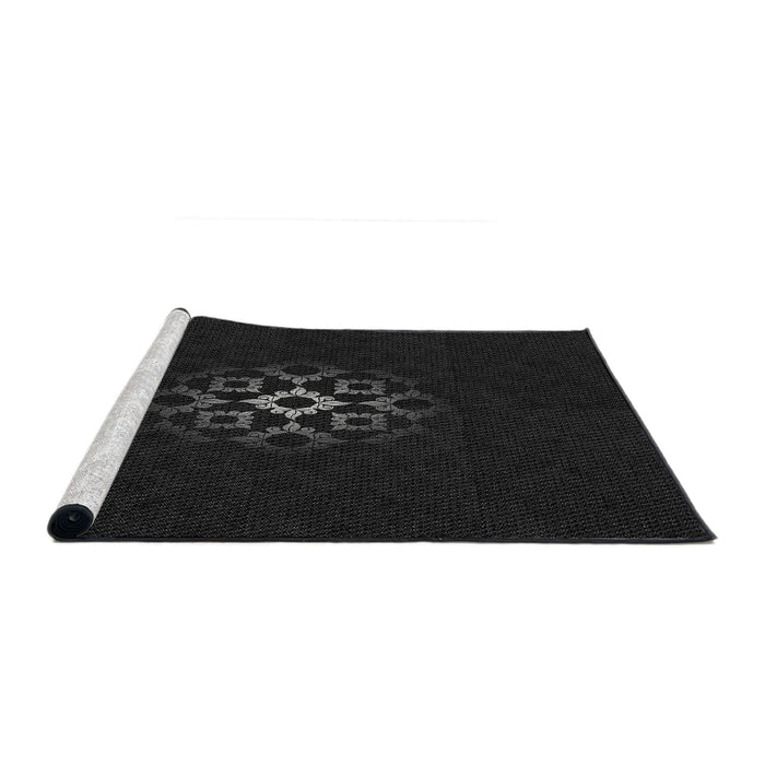 Serging Thickness of Machine Washable Transitional Black Rug, wshpat219