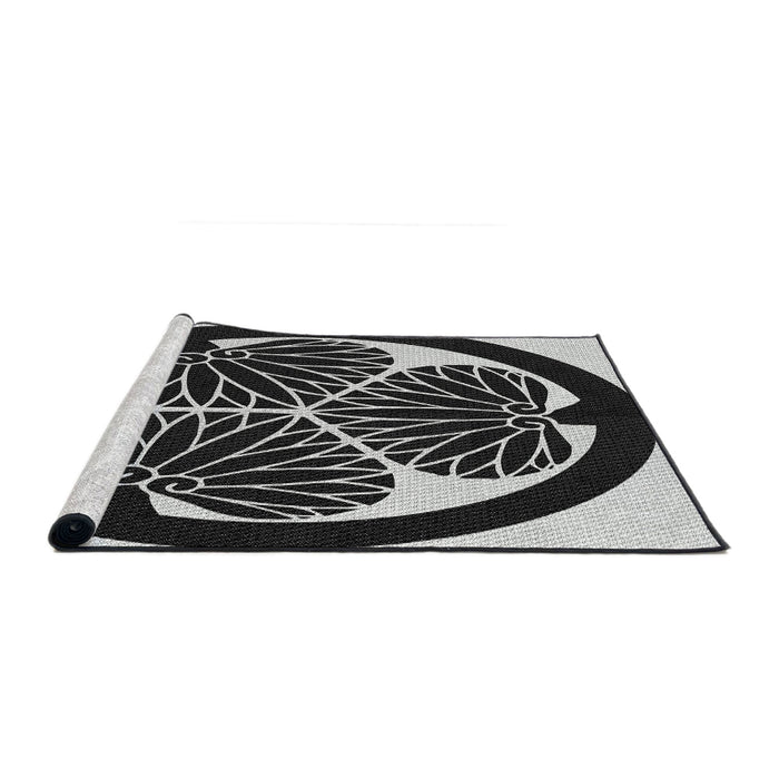 Serging Thickness of Machine Washable Transitional Black Rug, wshpat2208