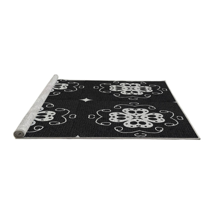 Serging Thickness of Machine Washable Transitional Black Rug, wshpat2222