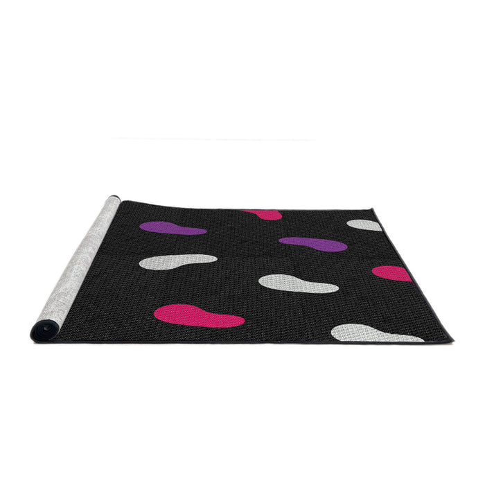 Serging Thickness of Machine Washable Transitional Black Rug, wshpat2269