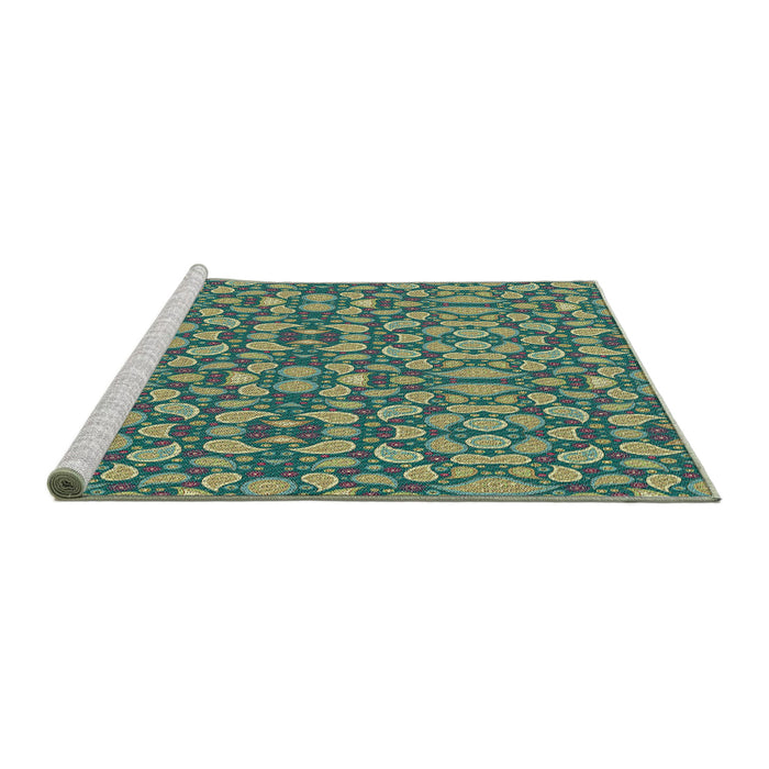 Serging Thickness of Machine Washable Transitional Green Rug, wshpat2297