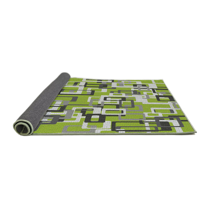 Thickness of Patterned Green Novelty Rug, pat2307