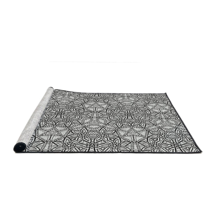 Serging Thickness of Machine Washable Transitional Platinum Gray Rug, wshpat2364