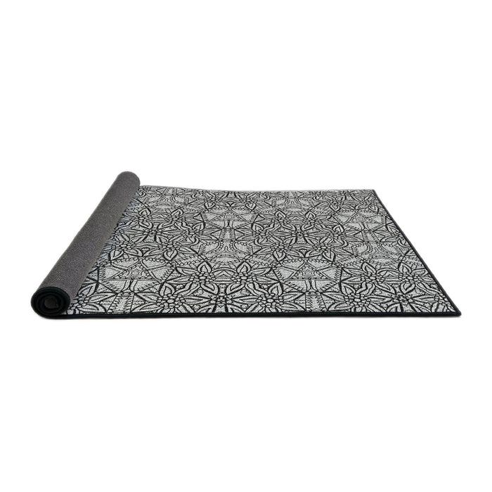 Thickness of Patterned Platinum Gray Novelty Rug, pat2364