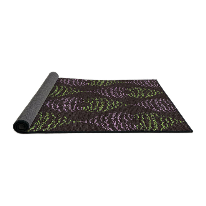 Thickness of Patterned Mid Gray Novelty Rug, pat2400