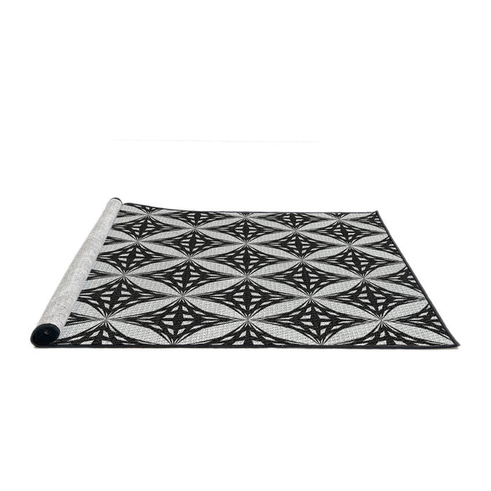 Serging Thickness of Machine Washable Transitional Light Gray Rug, wshpat2404
