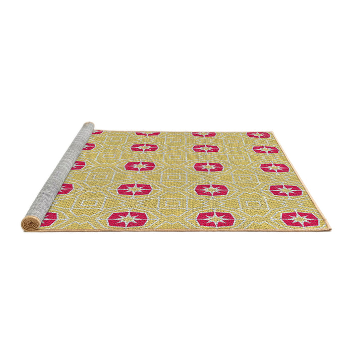 Serging Thickness of Machine Washable Transitional Gold Rug, wshpat2523