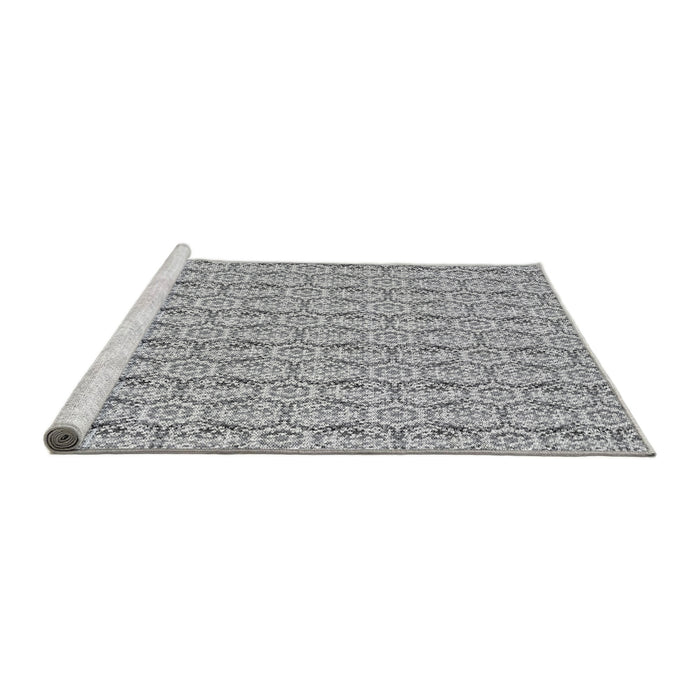Serging Thickness of Machine Washable Transitional Grey Gray Rug, wshpat2589