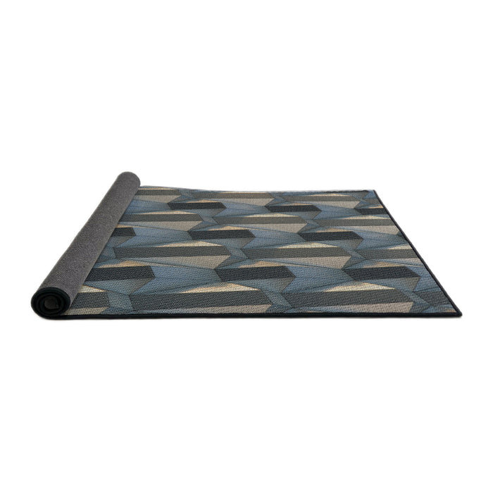 Thickness of Patterned Gunmetal Gray Novelty Rug, pat2645