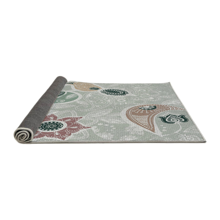 Thickness of Patterned Platinum Gray Novelty Rug, pat2674