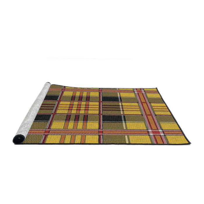 Serging Thickness of Machine Washable Transitional Gen Brown Yellow Rug, wshpat2727