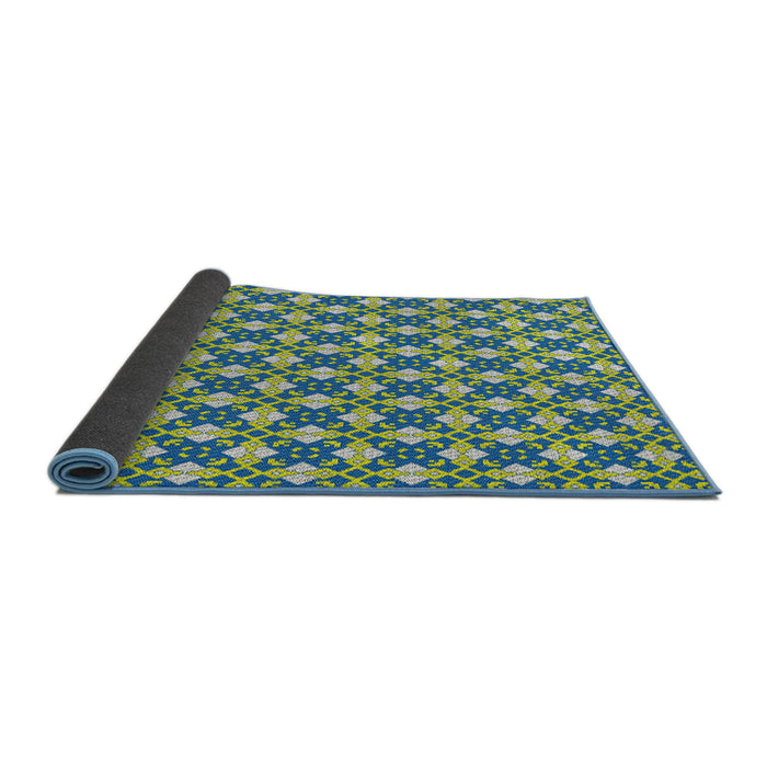 Thickness of Patterned Green Novelty Rug, pat2795