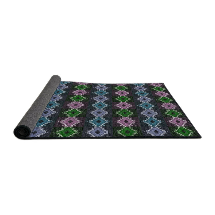Thickness of Patterned Charcoal Black Novelty Rug, pat2877