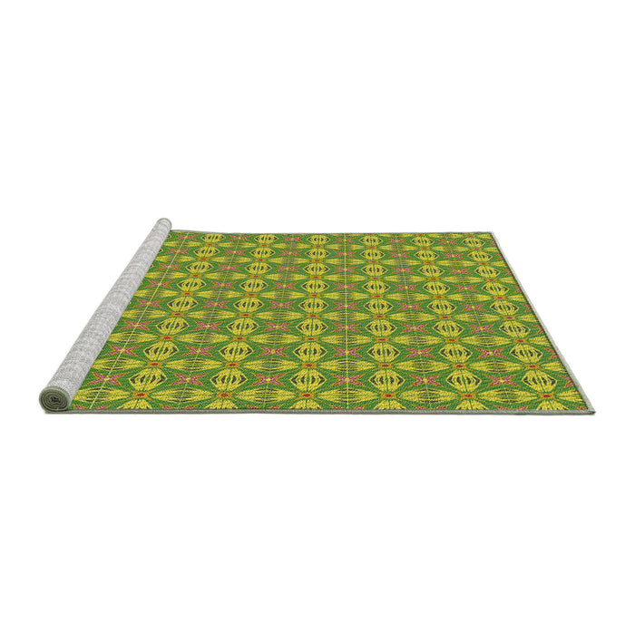 Serging Thickness of Machine Washable Transitional Green Rug, wshpat2897