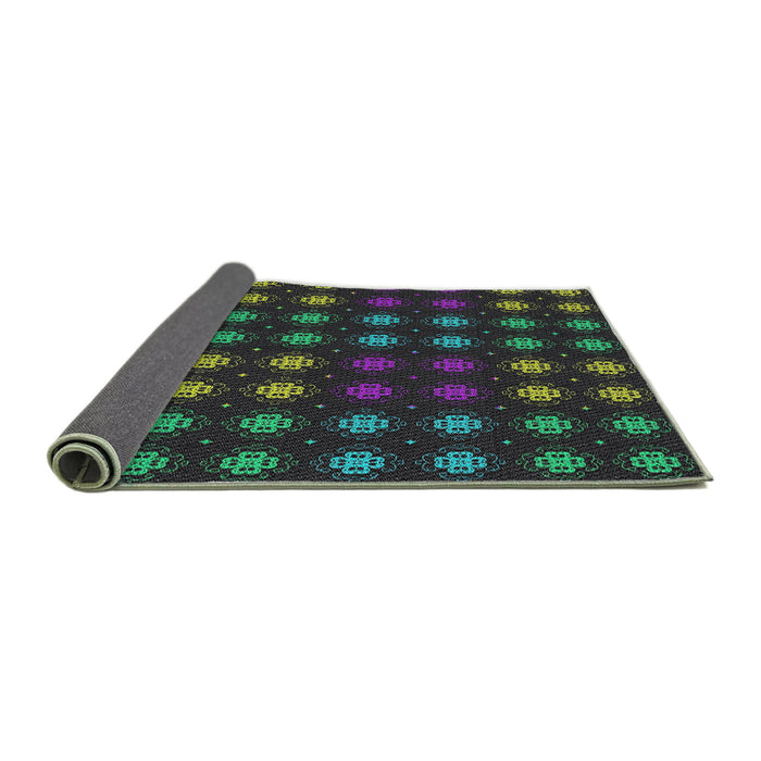 Thickness of Patterned Green Novelty Rug, pat2914