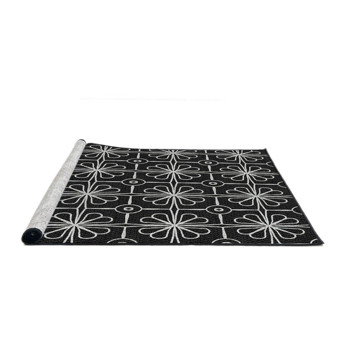 Serging Thickness of Machine Washable Transitional Black Rug, wshpat2985
