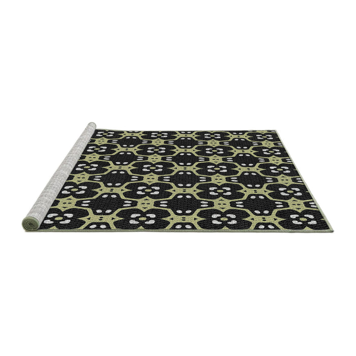 Serging Thickness of Machine Washable Transitional Black Rug, wshpat3076