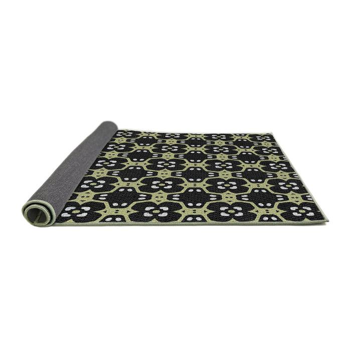 Thickness of Patterned Black Novelty Rug, pat3076