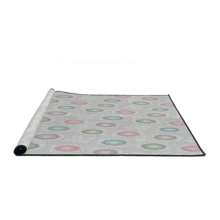 Serging Thickness of Machine Washable Transitional Platinum Gray Rug, wshpat3251