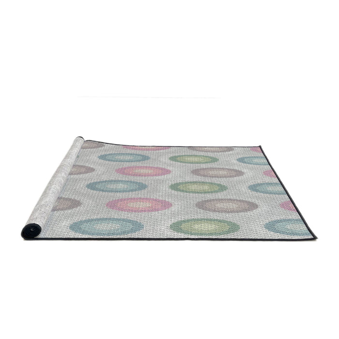 Serging Thickness of Machine Washable Transitional Platinum Gray Rug, wshpat3252