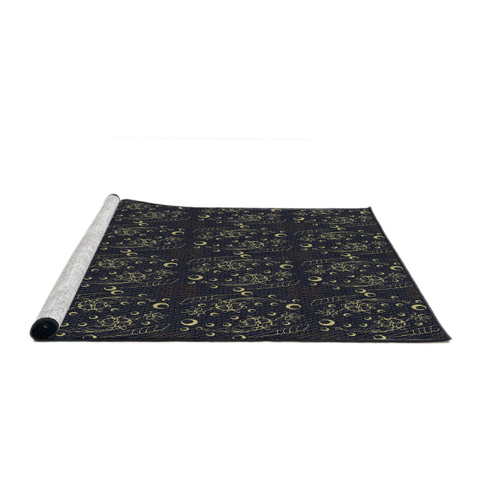 Serging Thickness of Machine Washable Transitional Black Rug, wshpat3277