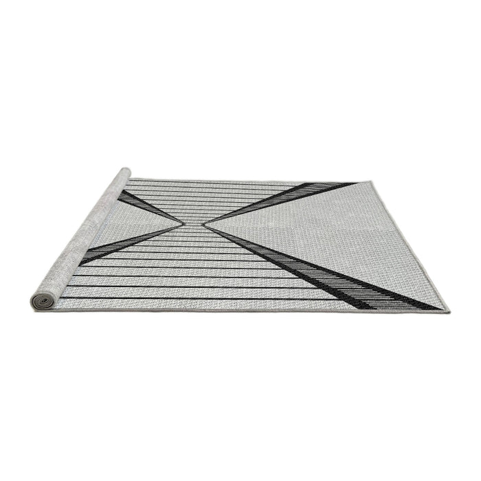 Serging Thickness of Machine Washable Transitional Gray Rug, wshpat3656