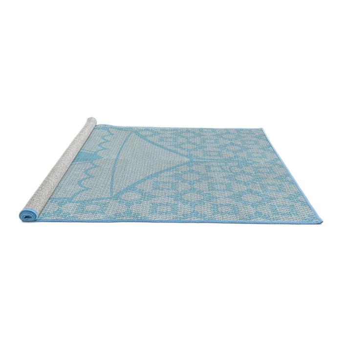 Serging Thickness of Machine Washable Transitional Blue Rug, wshpat37