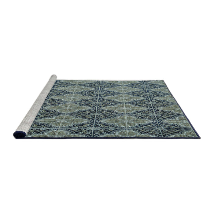 Serging Thickness of Machine Washable Transitional Dark Blue Grey Blue Rug, wshpat3757