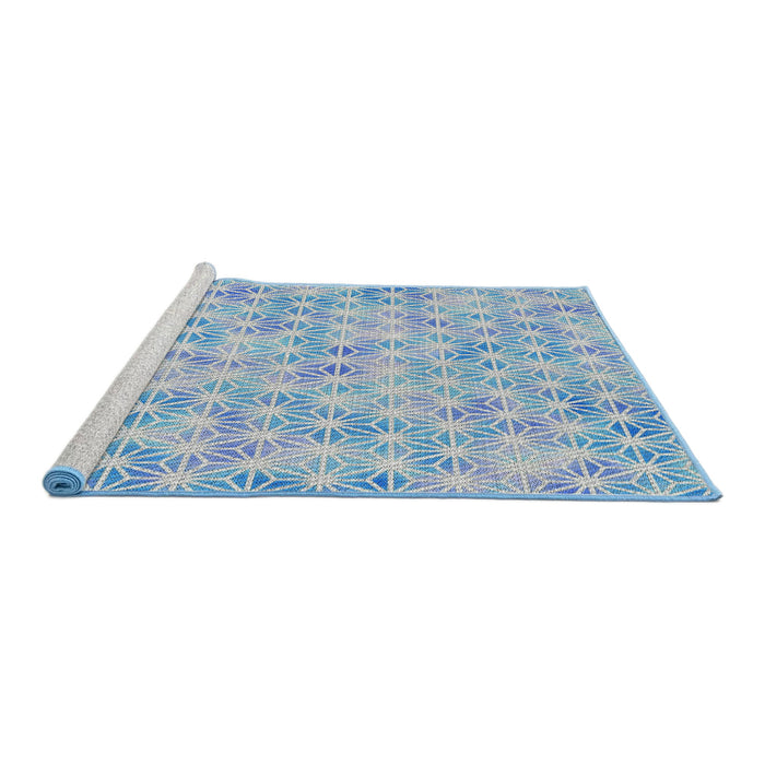 Serging Thickness of Machine Washable Transitional Blue Rug, wshpat3765
