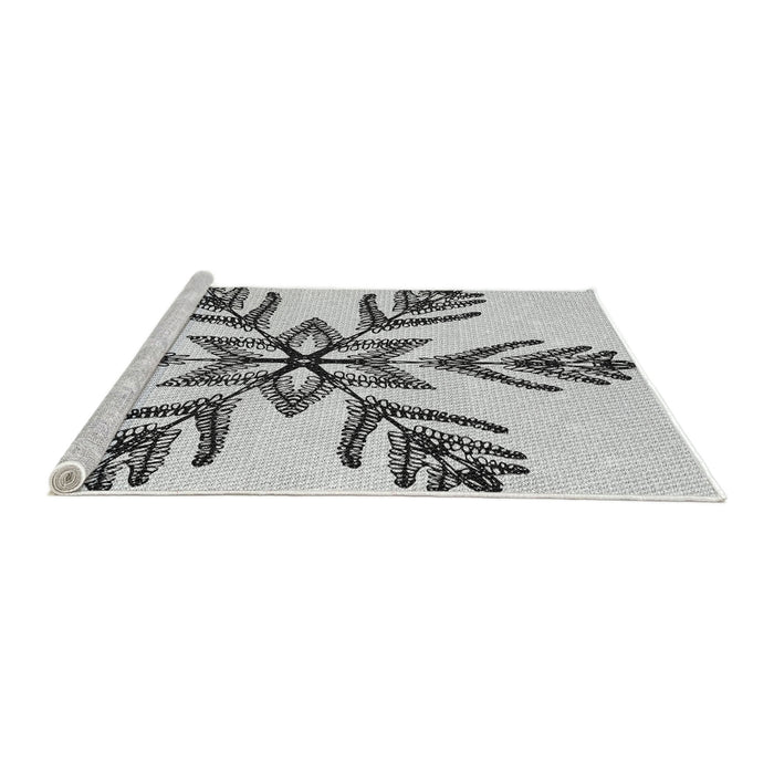Serging Thickness of Machine Washable Transitional White Smoke Rug, wshpat38