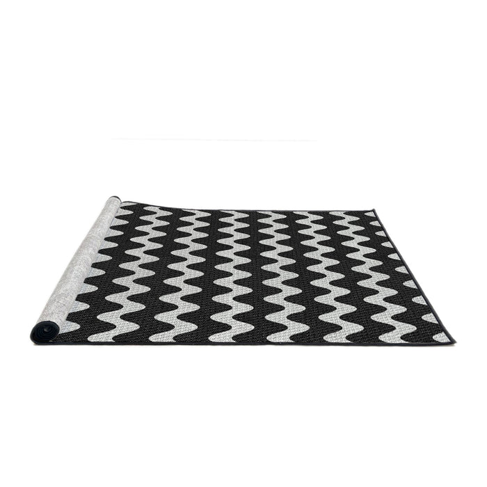 Serging Thickness of Machine Washable Transitional Black Rug, wshpat3920