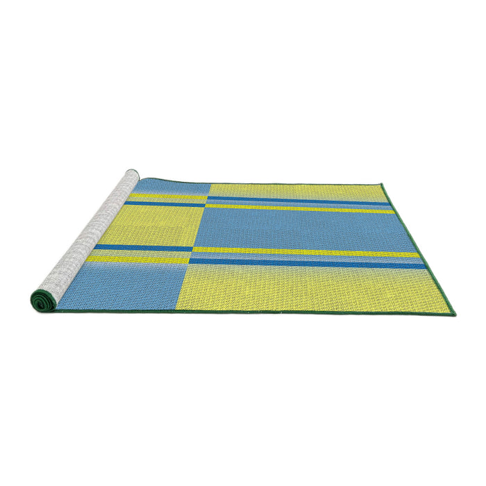 Serging Thickness of Machine Washable Transitional Tea Green Rug, wshpat3970