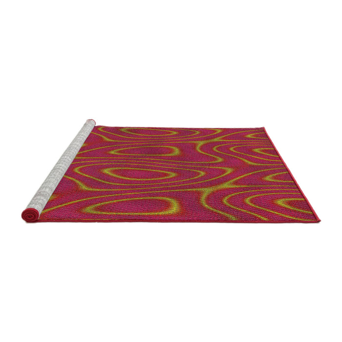 Serging Thickness of Machine Washable Transitional Red Rug, wshpat466