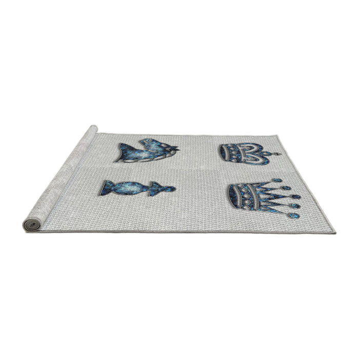 Serging Thickness of Machine Washable Transitional Silver Gray Rug, wshpat699