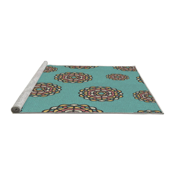 Serging Thickness of Machine Washable Transitional Gray Rug, wshpat751