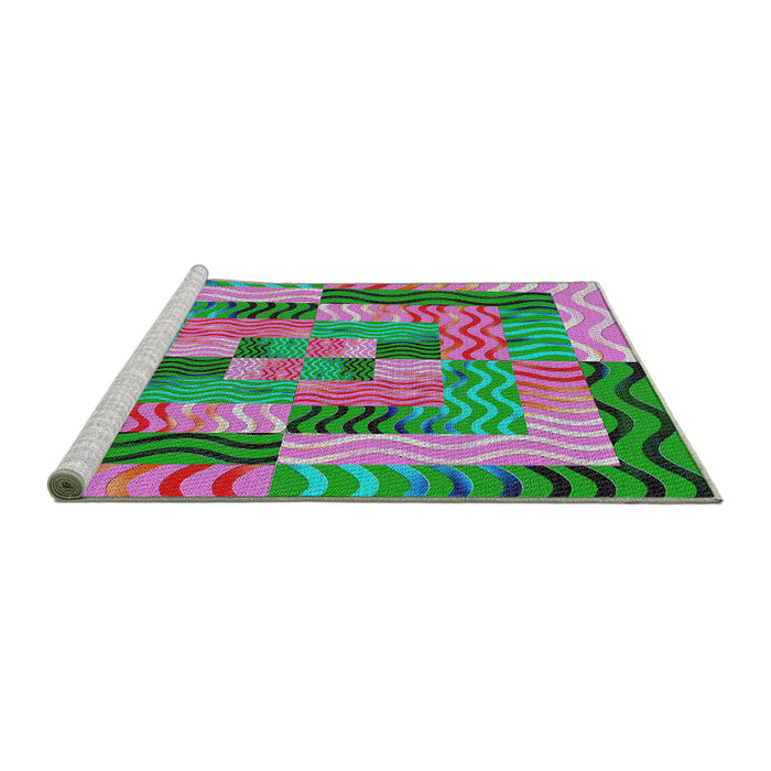 Serging Thickness of Machine Washable Transitional Green Rug, wshpat855