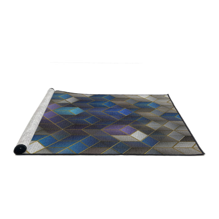 Serging Thickness of Machine Washable Transitional Gunmetal Gray Rug, wshpat872